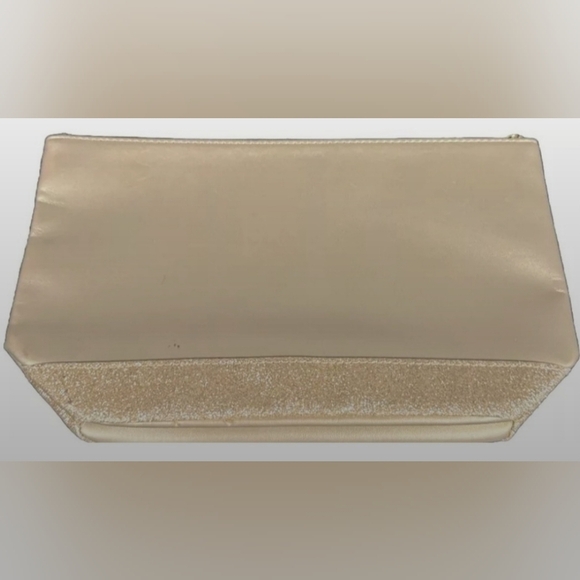 JIMMY CHOO PARFUMS TOILETRY GOLD MAKE UP POUCH NWT - Picture 3 of 5
